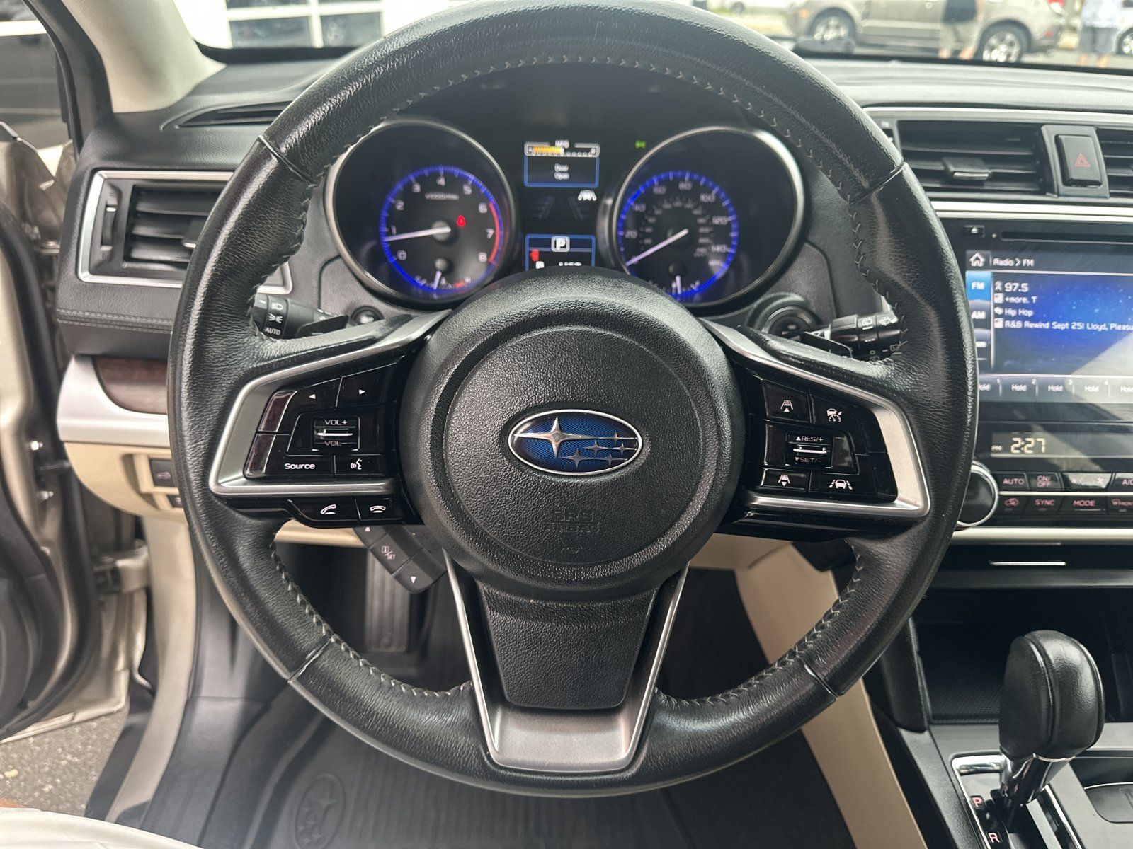 Used 2018 Subaru Outback 2.5i Limited AWD/4WD image 11