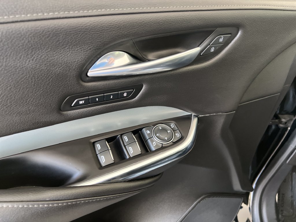 Used 2019 Cadillac XT4 Premium Luxury AWD/4WD image 14