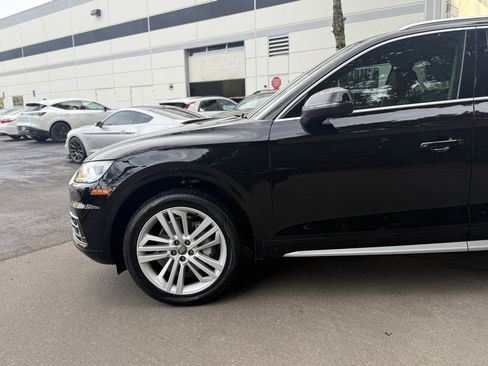 Used 2018 Audi Q5 2.0T Premium Plus w/ Premium Plus Package image 10