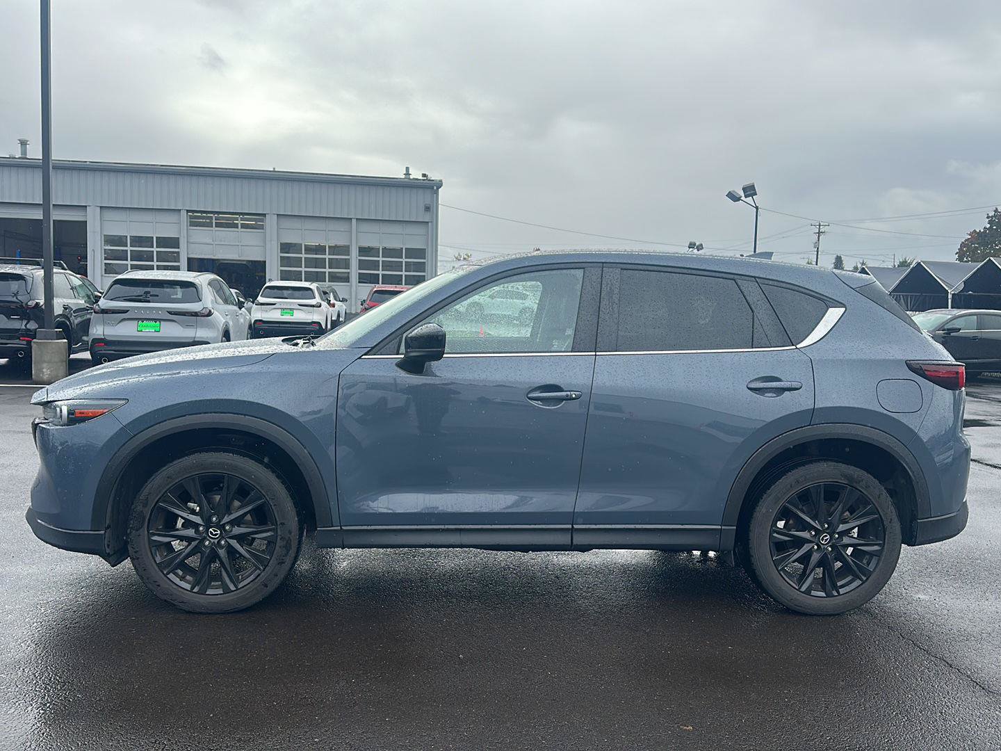 Used 2024 MAZDA CX-5 Carbon Edition AWD/4WD image 2