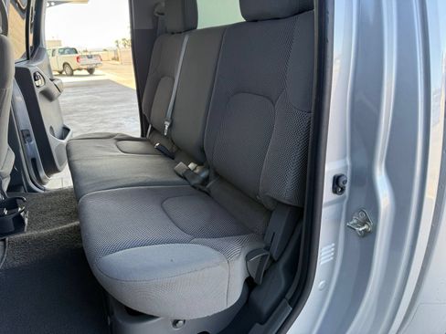 Used 2019 Nissan Frontier SV RWD image 31