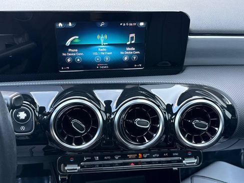 Used 2019 Mercedes-Benz A 220 4MATIC image 15