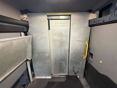 Used 2019 Ford Transit 250 148 High Roof Extended RWD image 24
