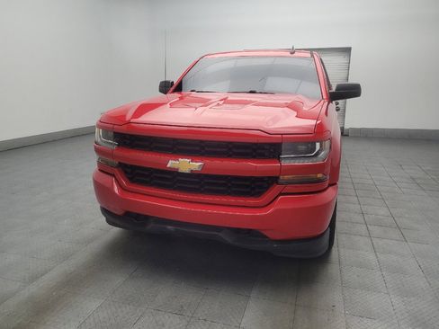 Used 2018 Chevrolet Silverado 1500 Custom w/ Custom Value Package RWD image 15