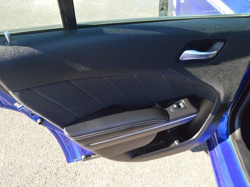 Used 2021 Dodge Charger SXT RWD image 18