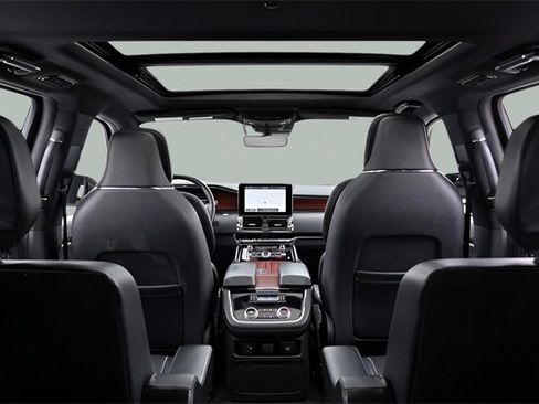 Used 2021 Lincoln Navigator Reserve image 22