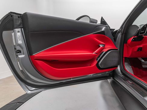 Certified 2024 Ferrari Roma image 18