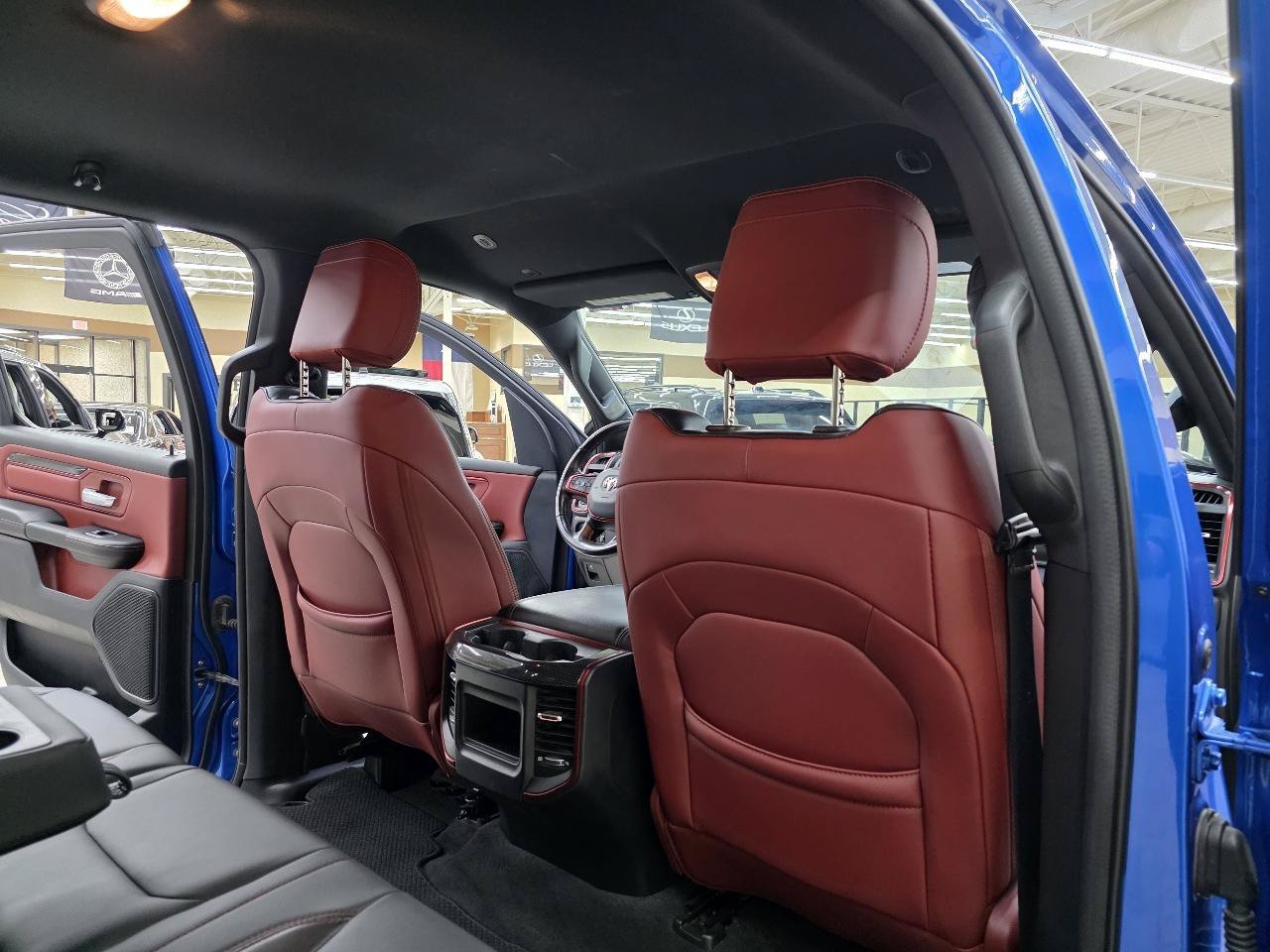 Used 2022 RAM 1500 Rebel AWD/4WD image 21