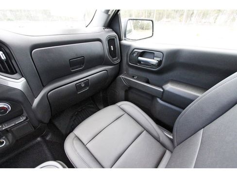 Used 2025 Chevrolet Silverado 1500 W/T w/ WT Convenience Package image 13