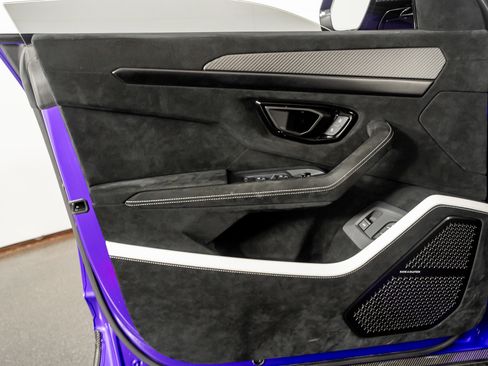 Used 2024 Lamborghini Urus Performante image 56