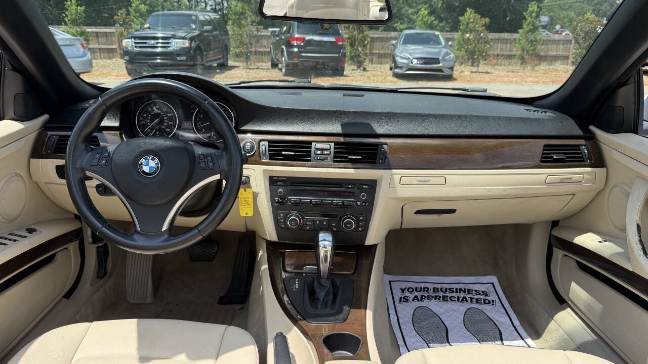 Used 2013 BMW 328i Convertible RWD image 17