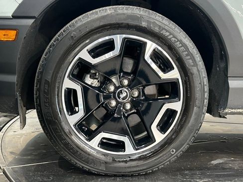 Used 2023 Ford Bronco Sport Outer Banks AWD/4WD image 17