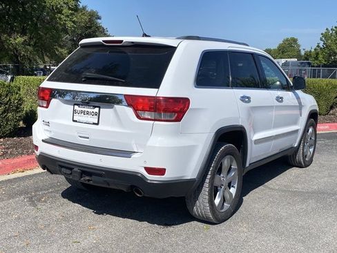 Used 2013 Jeep Grand Cherokee Limited w/ Advance Technology Group AWD/4WD image 3