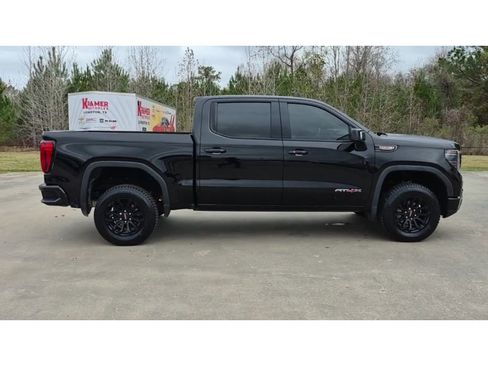 Certified 2022 GMC Sierra 1500 AT4X image 9