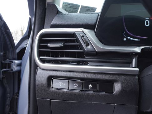 Used 2023 Kia Telluride S w/ S Sunroof Package image 16