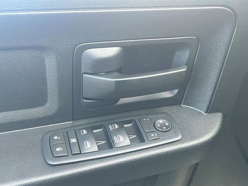 Used 2016 RAM 1500 Express image 15