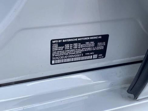 Used 2024 BMW X5 xDrive40i w/ M Sport Package AWD/4WD image 37