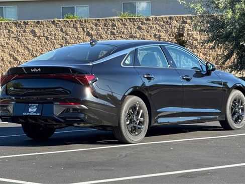 New 2026 Kia K5 LXS image 5