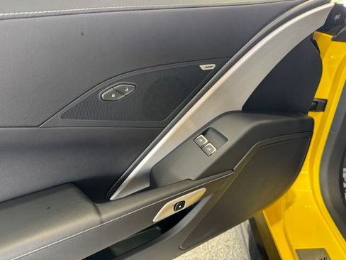 Used 2019 Chevrolet Corvette Grand Sport w/ Carbon Flash Badge Package RWD image 6