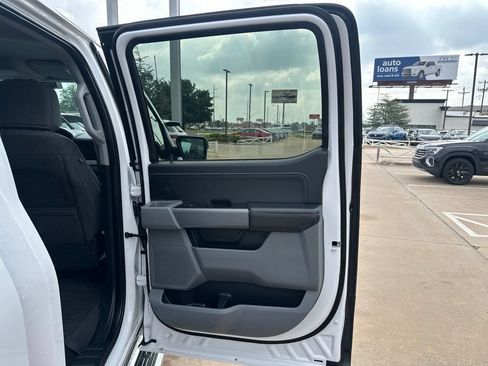 Used 2022 Ford F150 XLT w/ Equipment Group 302A High AWD/4WD image 14