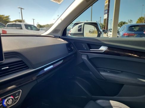 Used 2019 Audi Q5 2.0T Premium Plus image 30