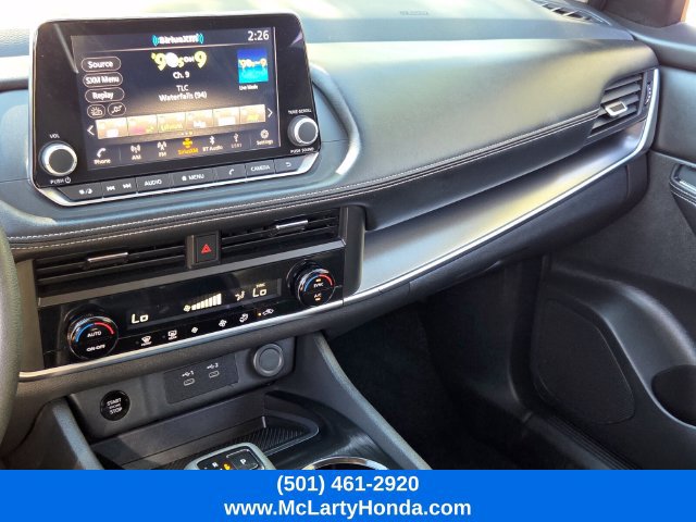 Used 2024 Nissan Rogue SV FWD image 26