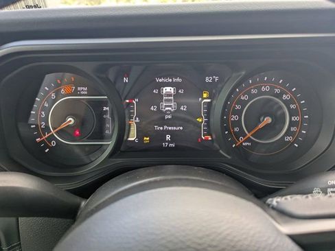 New 2026 Jeep Wrangler Unlimited Rubicon AWD/4WD image 24