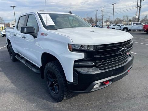 Used 2020 Chevrolet Silverado 1500 LT Trail Boss image 1