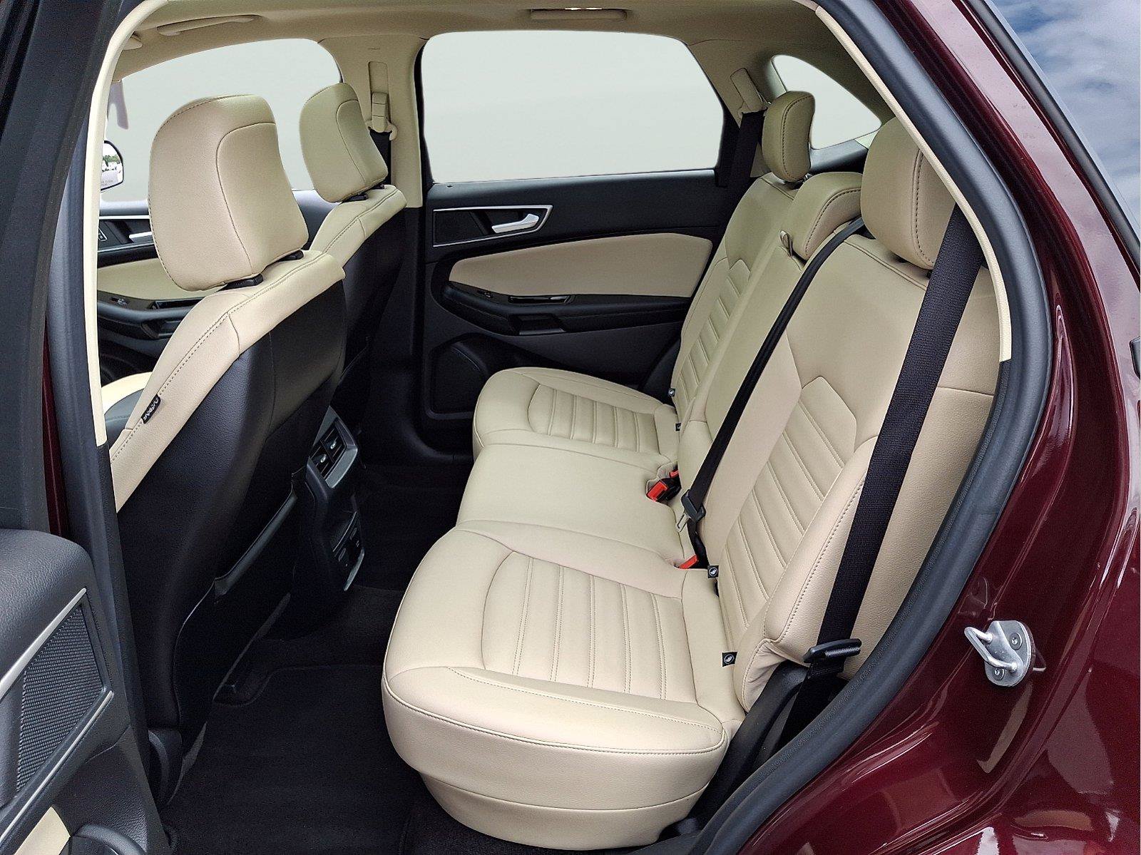 Used 2020 Ford Edge SEL w/ Convenience Package AWD/4WD image 10