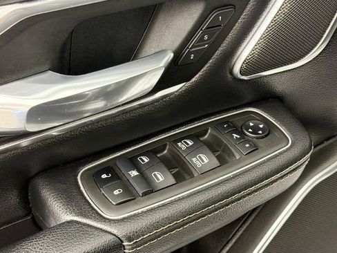 Used 2022 RAM 1500 Laramie w/ Night Edition AWD/4WD image 18