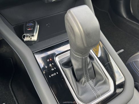 Certified 2025 Subaru Forester Limited image 19