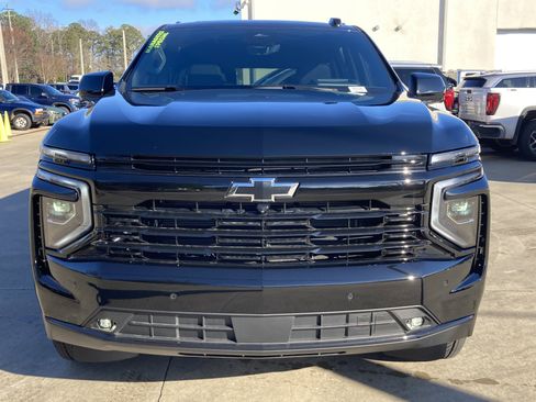 New 2025 Chevrolet Suburban RST w/ Advanced Technology Package image 2