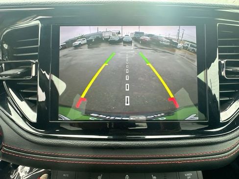 Used 2023 Dodge Durango GT AWD/4WD image 19