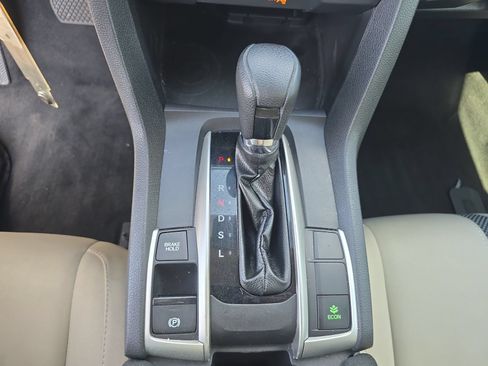 Used 2020 Honda Civic LX image 18