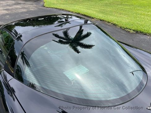Used 1998 Chevrolet Corvette Coupe w/ Roof Pkg RWD image 22
