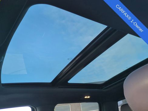 Used 2015 Ford F150 Platinum w/ Equipment Group 701A Luxury image 23