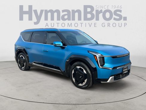 Certified 2024 Kia EV9 Land AWD/4WD image 1