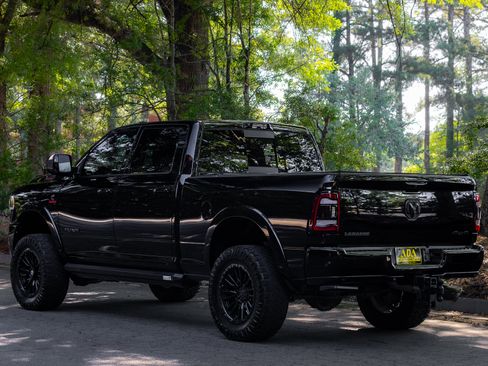 Used 2022 RAM 2500 Laramie AWD/4WD image 51