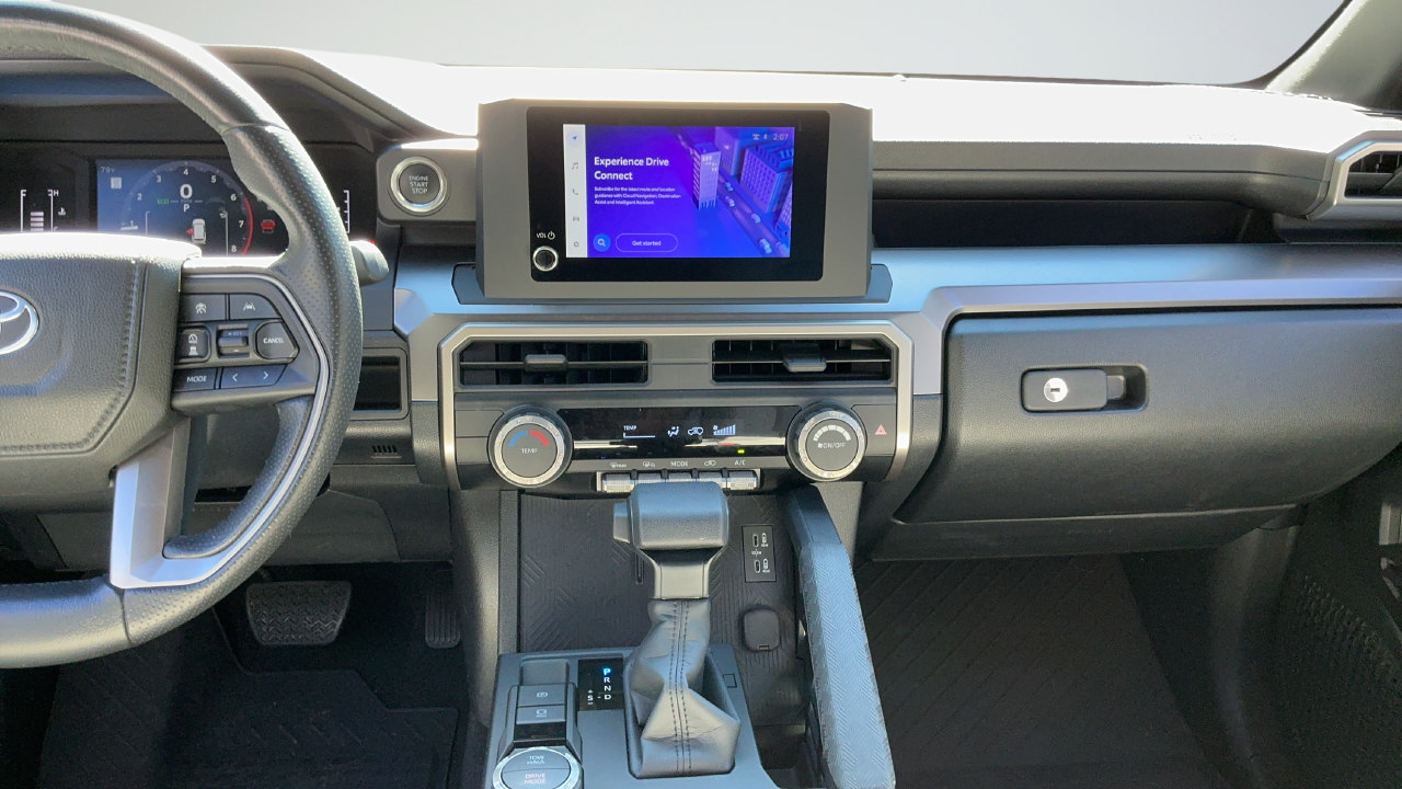 Used 2025 Toyota 4Runner SR5 RWD image 8