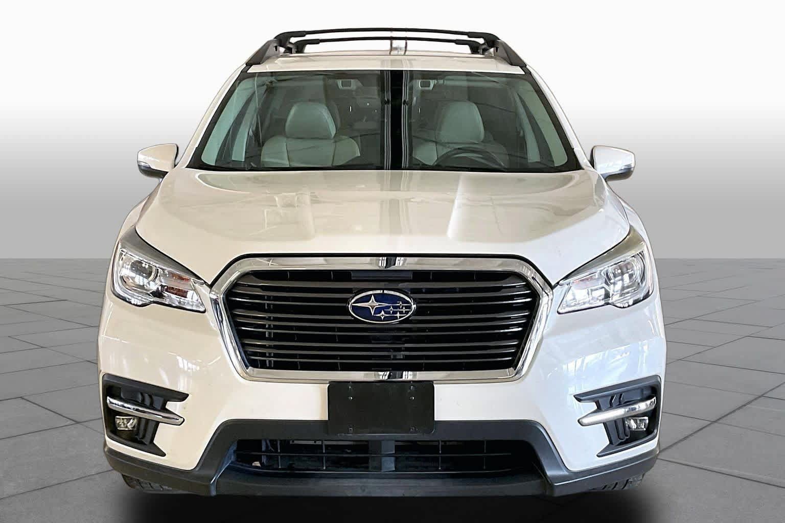 Used 2019 Subaru Ascent Limited w/ Popular Package #3 AWD/4WD image 3