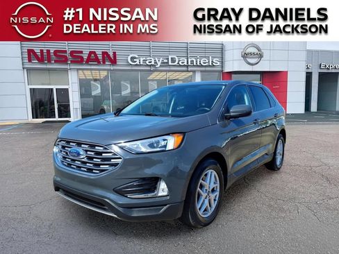 Used 2021 Ford Edge SEL FWD image 3
