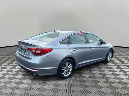 Used 2016 Hyundai Sonata SE FWD image 5