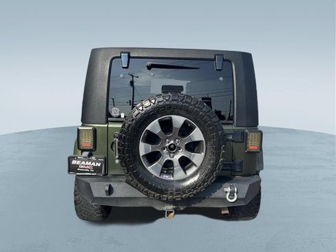 Used 2008 Jeep Wrangler Unlimited Sahara w/ Trailer Tow Group AWD/4WD image 7
