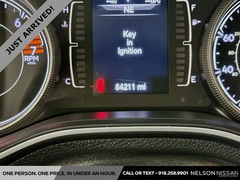 Used 2021 Jeep Cherokee Latitude image 12