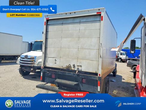 Used 2018 RAM 5500 Tradesman RWD image 4