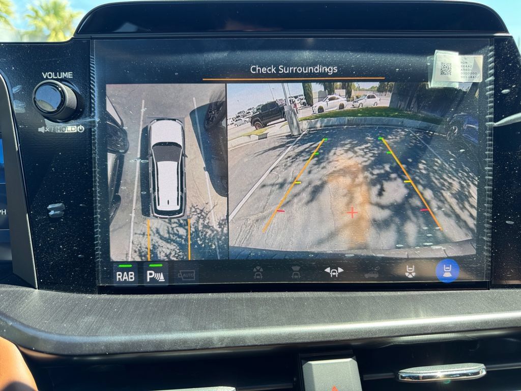 New 2026 Subaru Outback Touring AWD/4WD image 23
