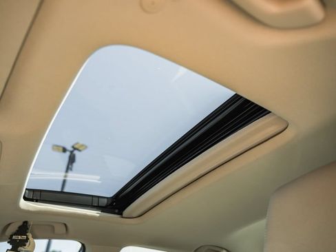 Used 2024 Honda Accord EX image 38