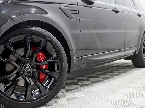 Used 2022 Land Rover Range Rover Sport HST image 4