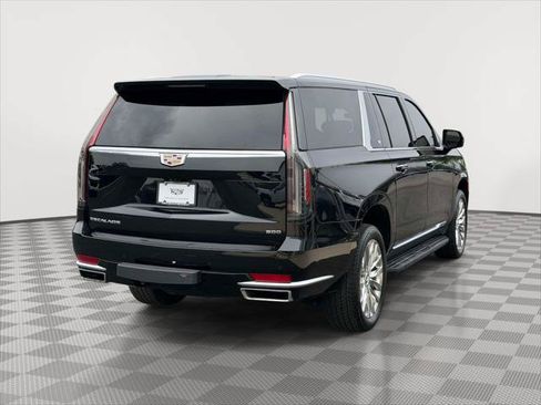Used 2024 Cadillac Escalade ESV Premium Luxury AWD/4WD image 7
