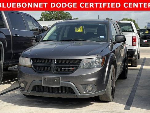 Used 2018 Dodge Journey SXT w/ Blacktop Package FWD image 11